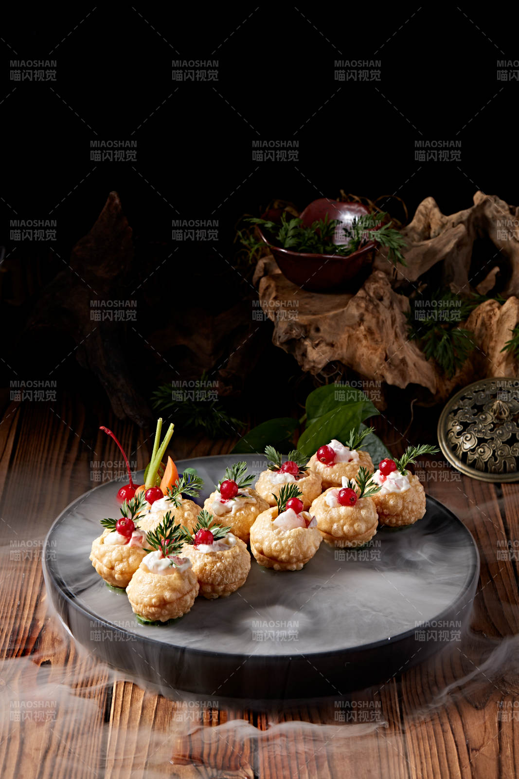 鯛魚刺身沙拉果味脆皮球