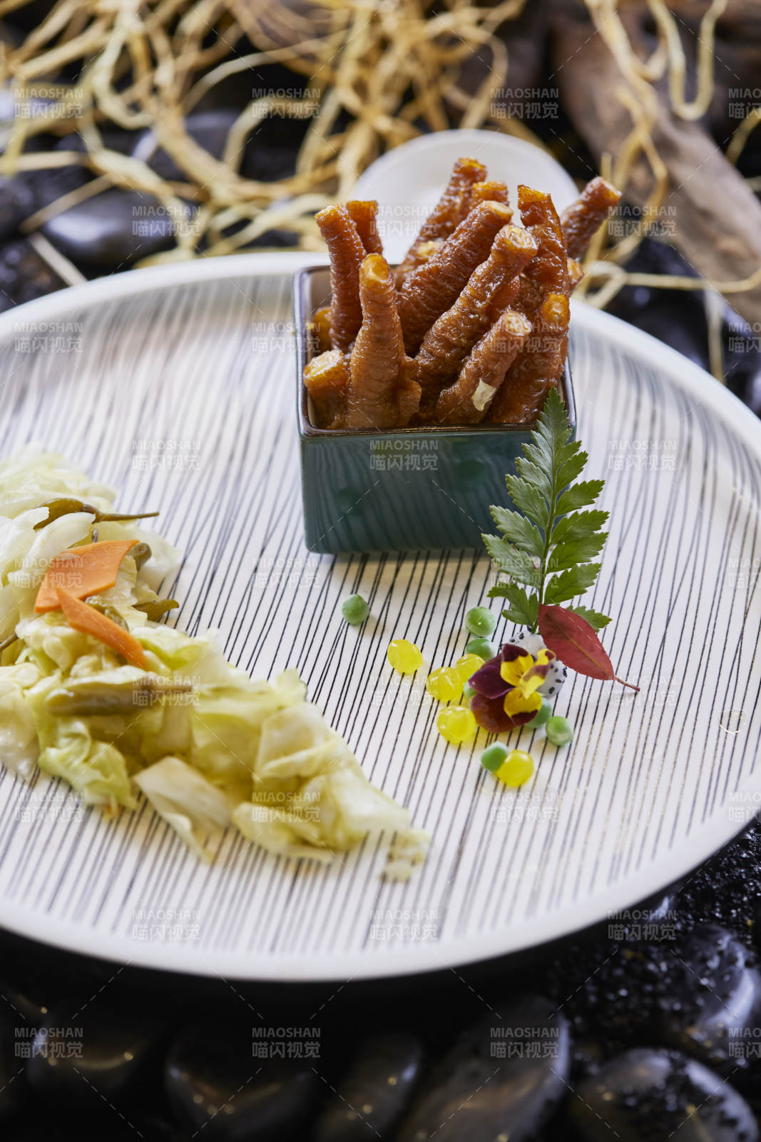 虎皮凤爪老虎菜