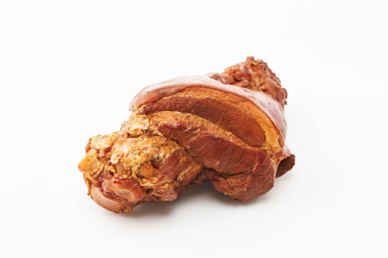 古法煙熏大豬肘肘子