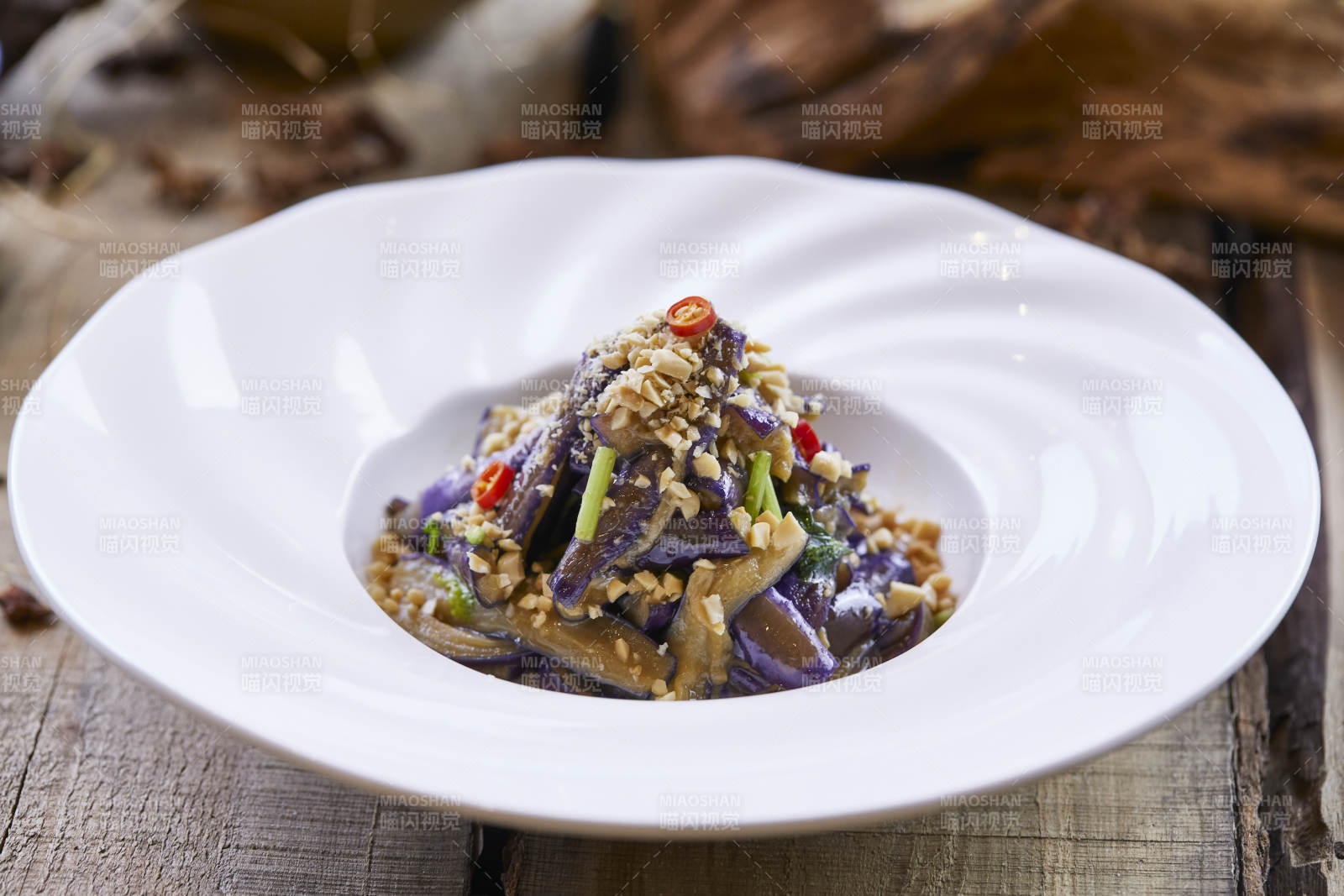 特色花生碎拌茄柳