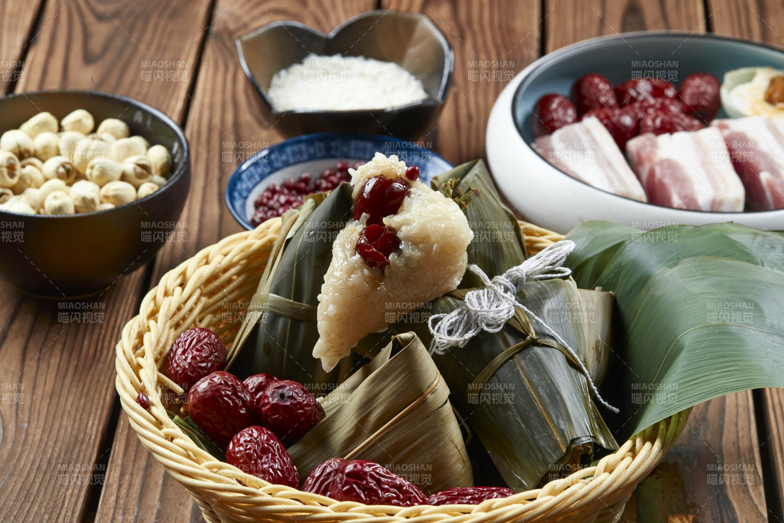 端午節的粽子和原材料