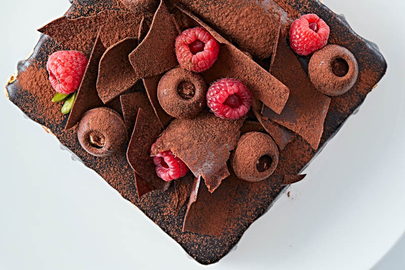 可可撒粉黑巧克力奶酪慕斯蛋糕