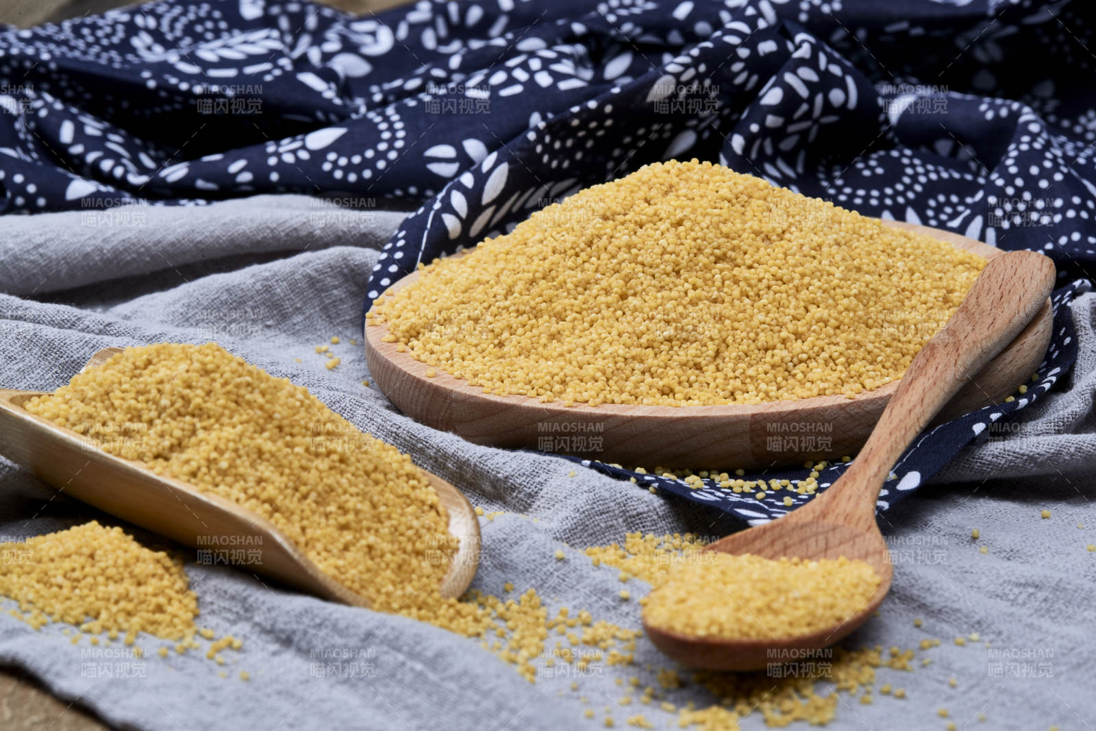質量上乘的金黃小米粟米