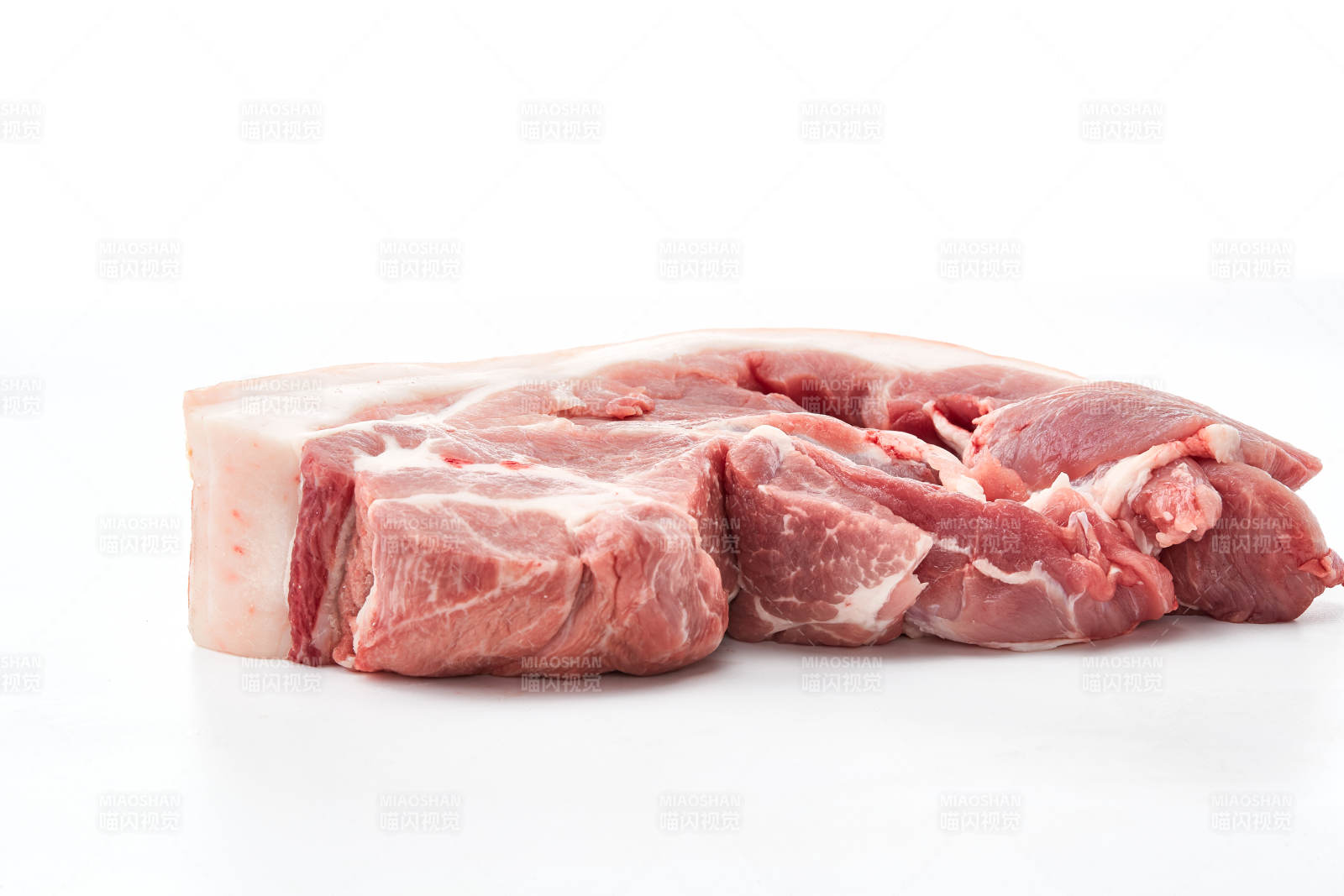 檢疫合格的屠宰生鮮豬肉