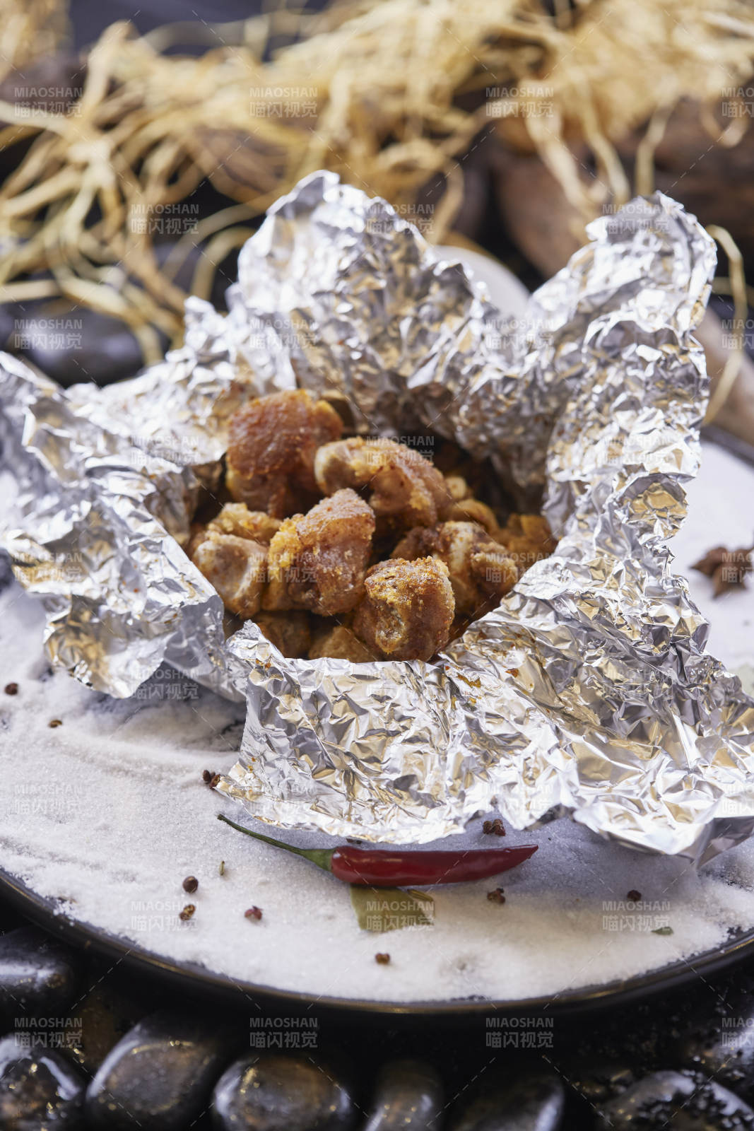 锡纸脆皮烤猪脚烤猪蹄