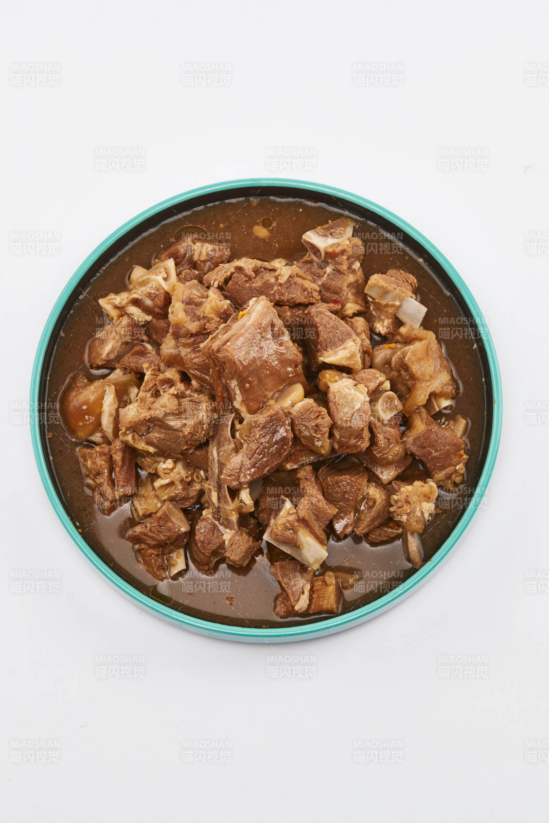 家常酱炖牛筋头巴脑