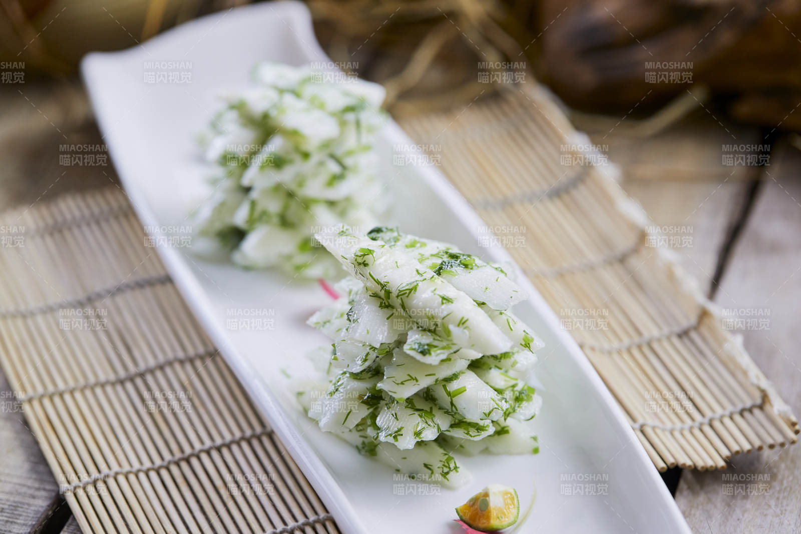 精美凉菜茴香山药