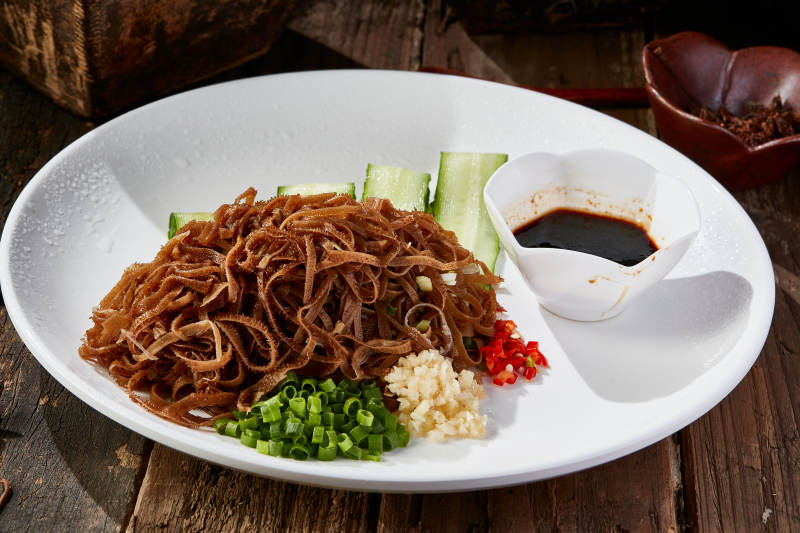 蘸汁卤味毛肚丝