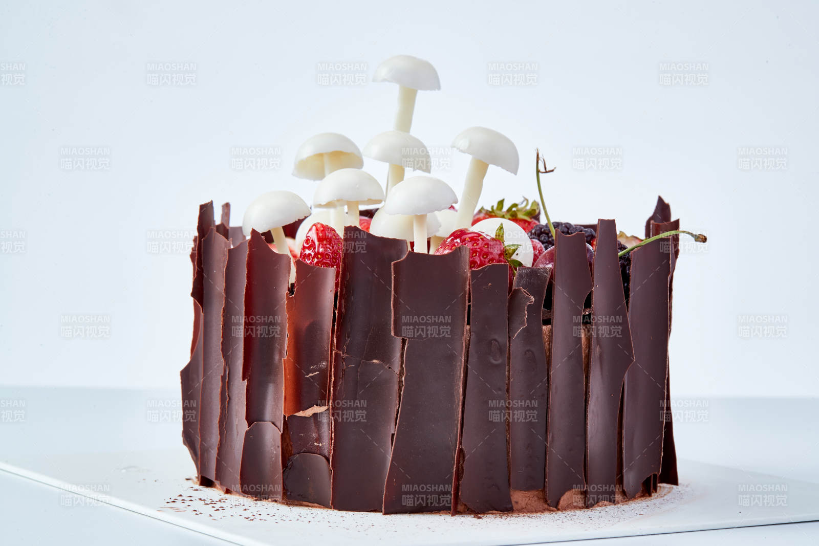 法式鮮果濃香黑森林巧克力生日蛋糕