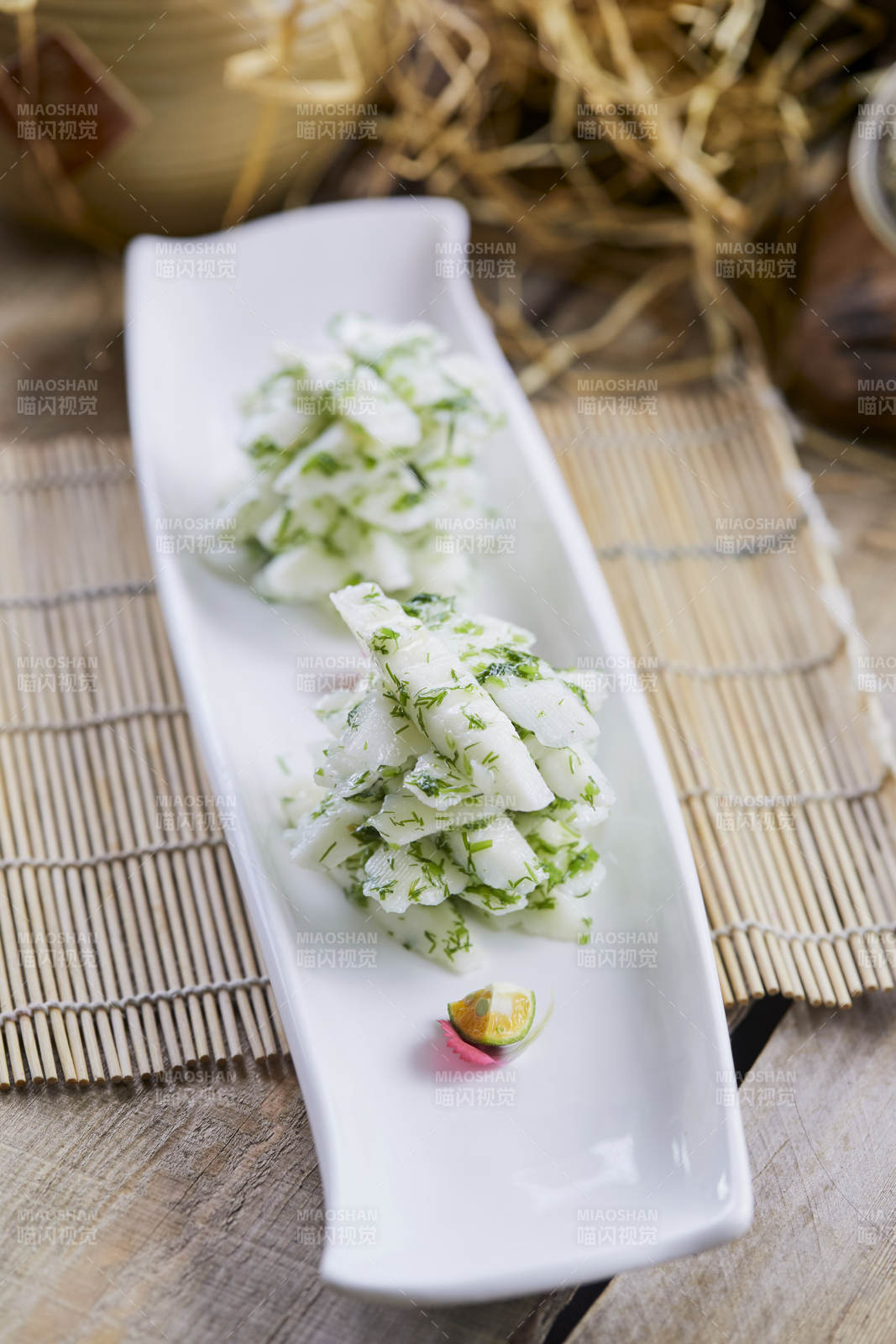 精美凉菜茴香山药