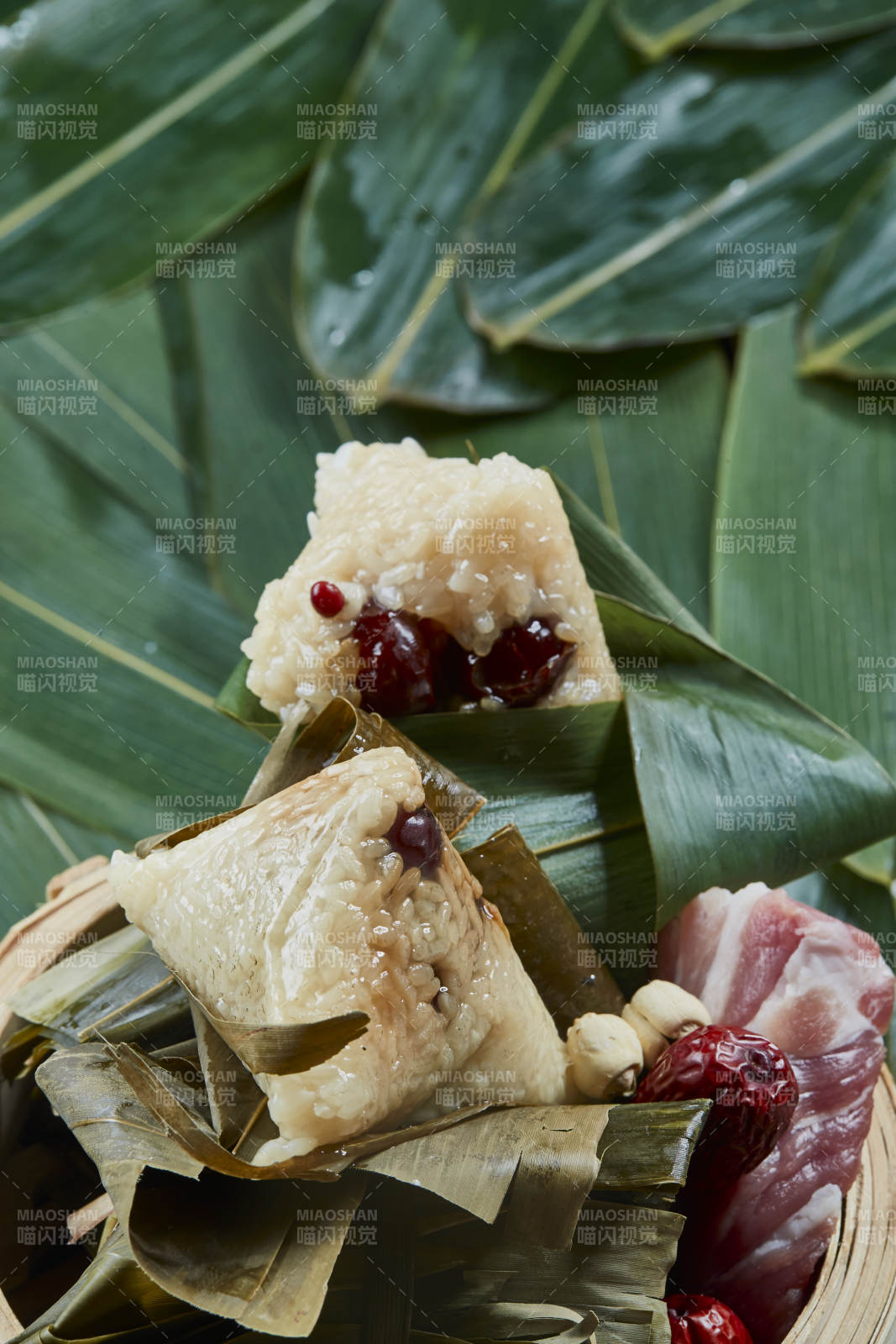 端午節的粽子和原材料