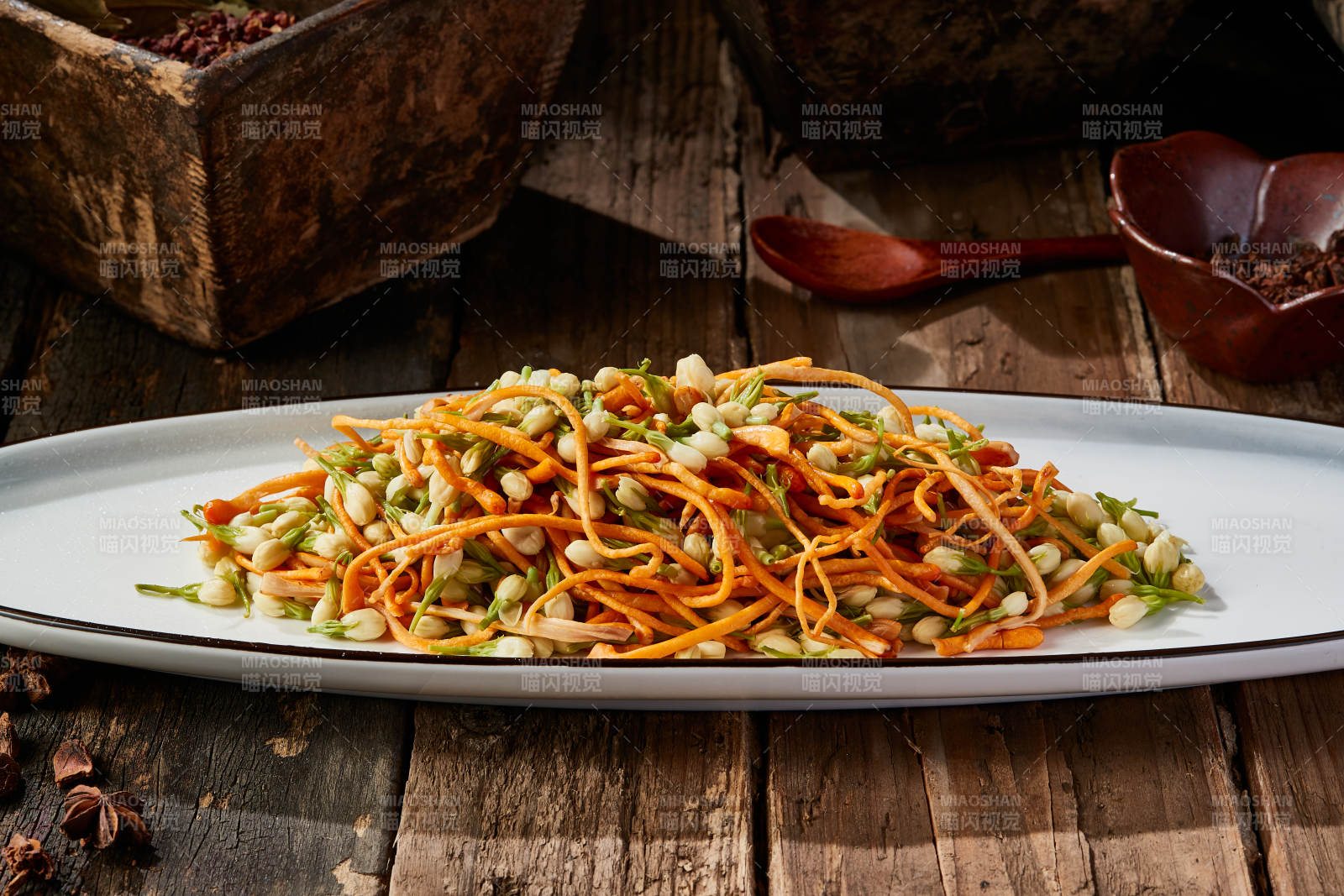 茉莉花拌蟲草花