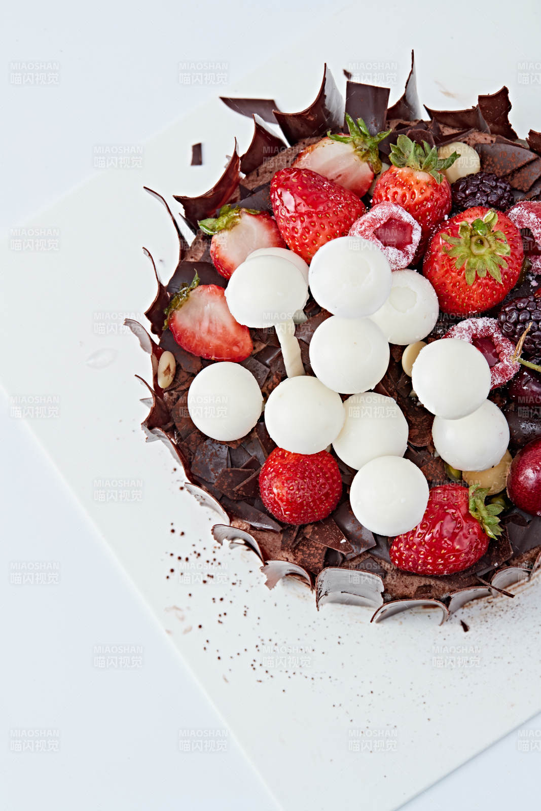 法式鲜果浓香黑森林巧克力生日蛋糕