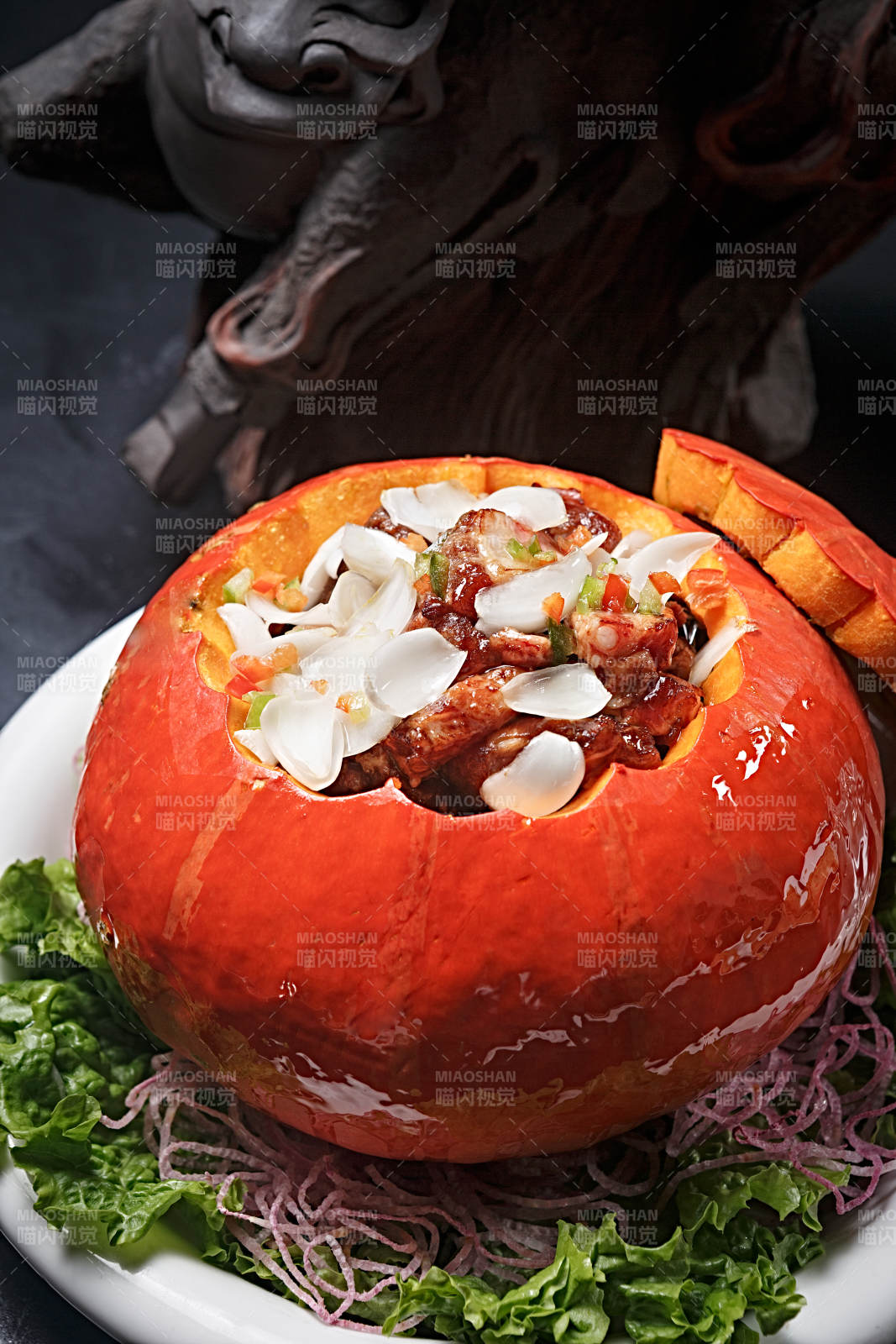 金瓜百合排骨盅