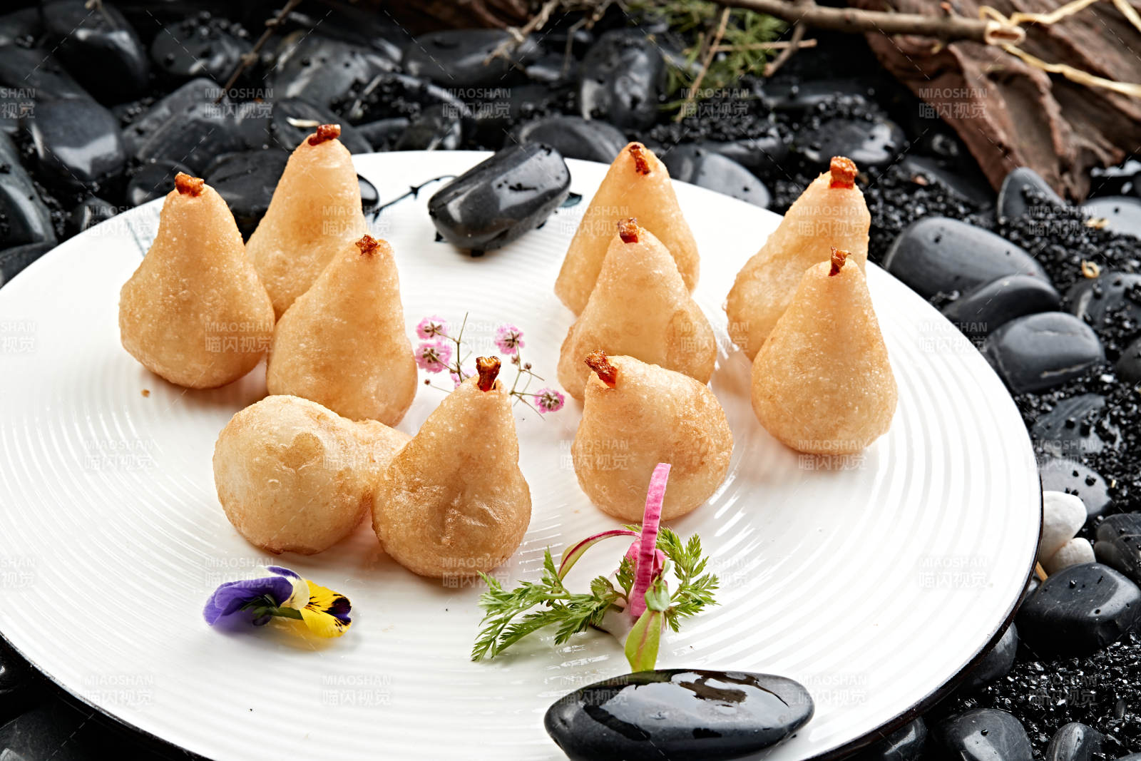 荔枝餡料的仿梨形糯米糕