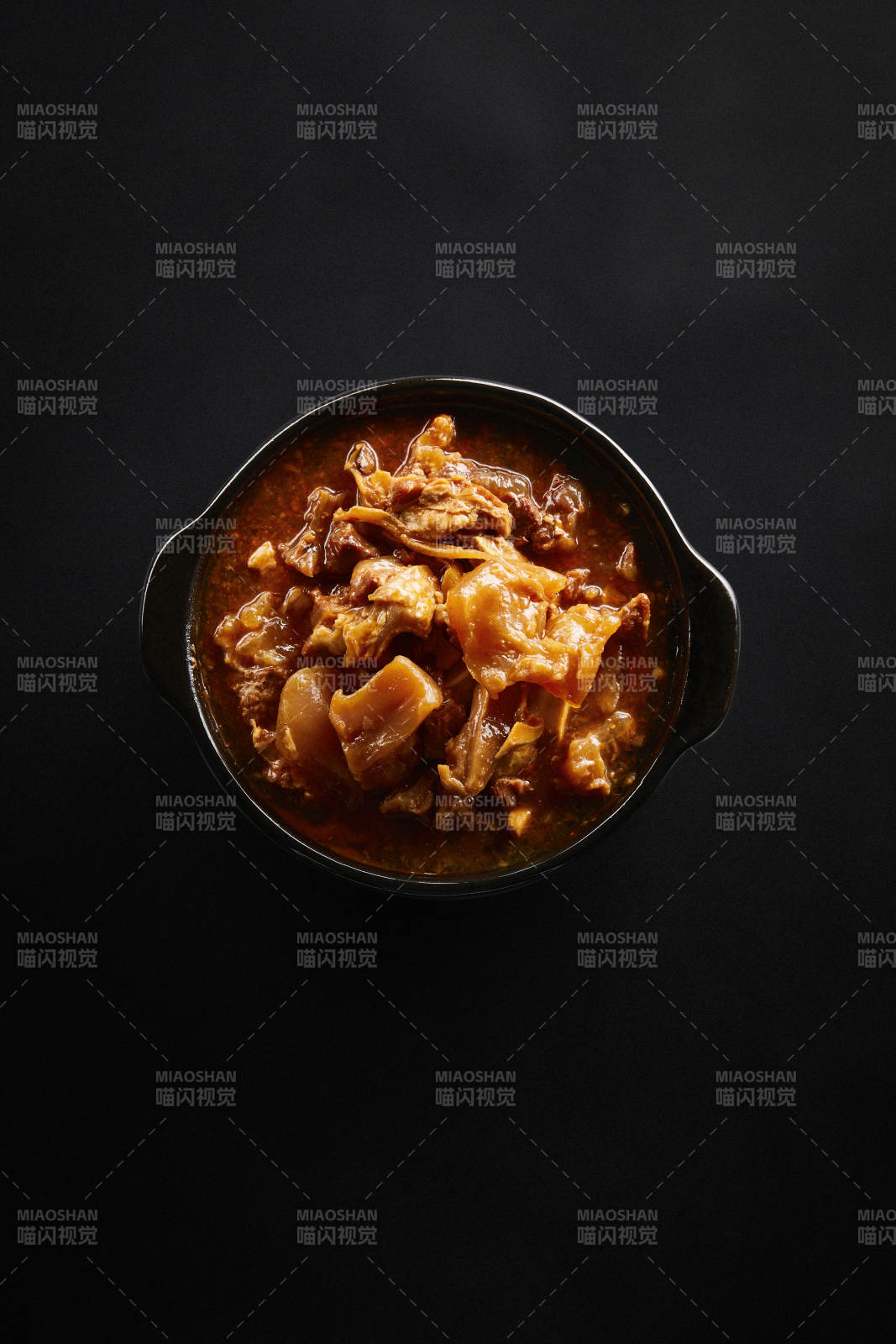 家常酱炖牛筋头巴脑