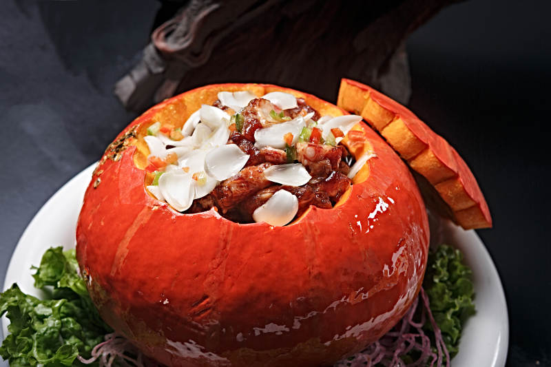 金瓜百合排骨盅