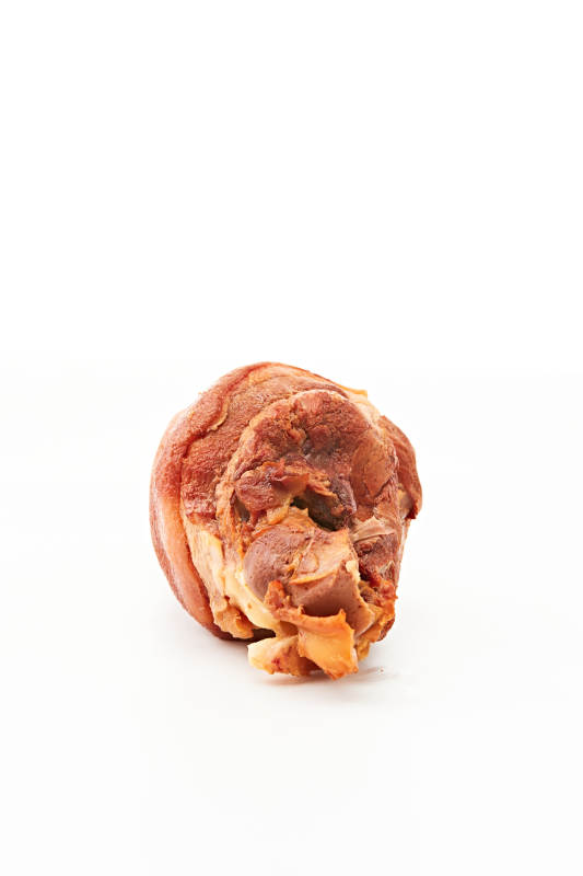 煙熏小香豬肘子