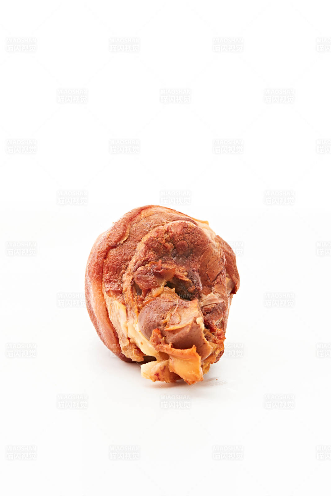 煙熏小香豬肘子