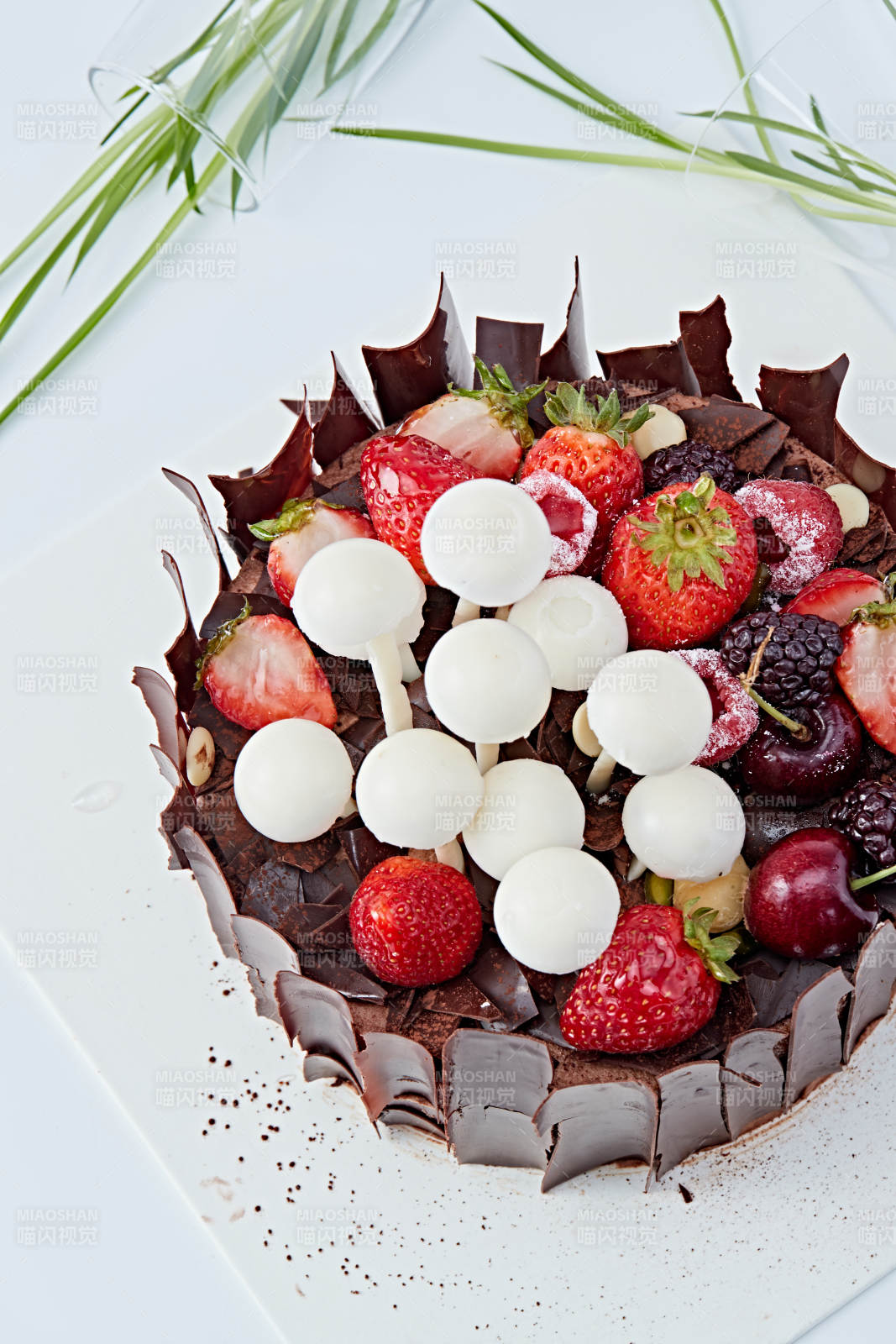 法式鮮果濃香黑森林巧克力生日蛋糕