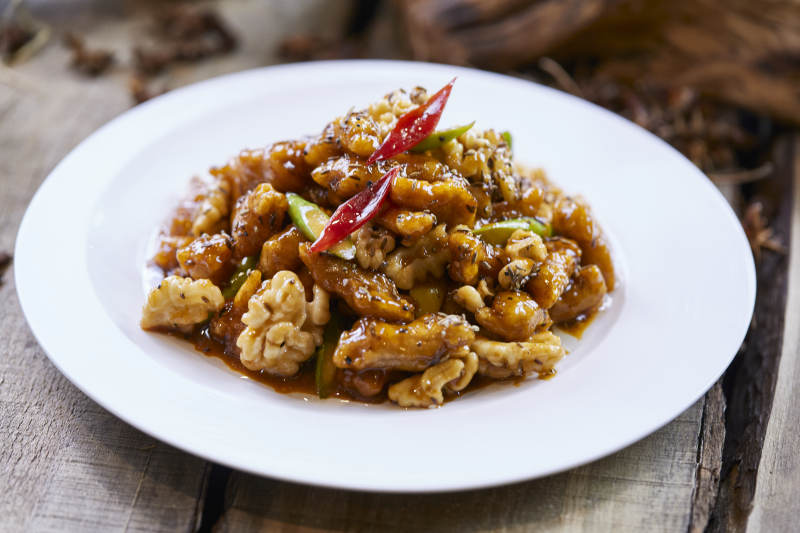 糖醋里脊烩芦笋桃仁桃园三结义