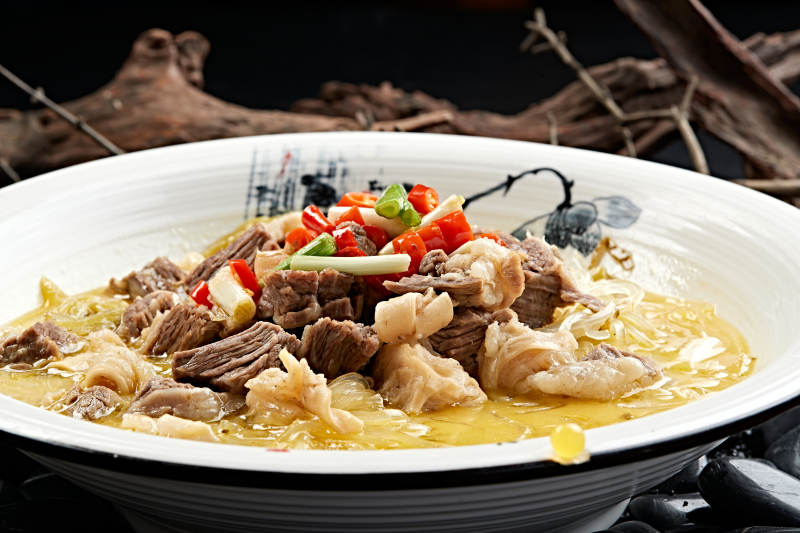 酸菜炖牛肉牛杂