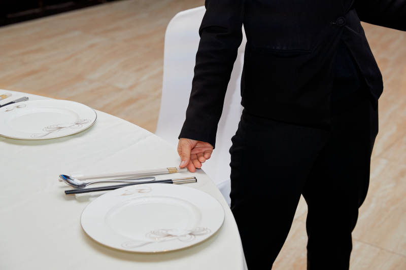 中餐餐桌礼仪与服务