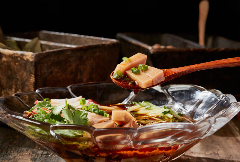 红油大同黑凉粉