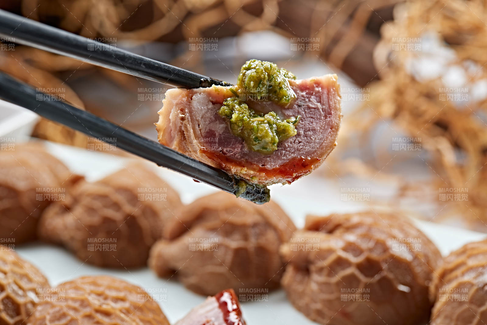 科尔沁水煮肚包肉