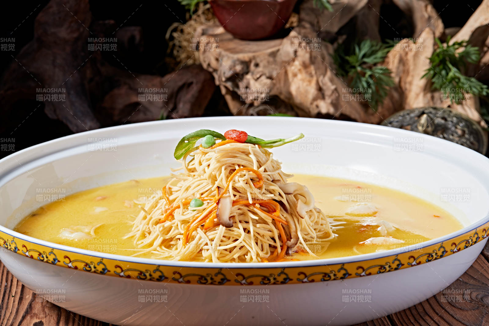 淮揚名菜鮮蝦仁大燙干絲