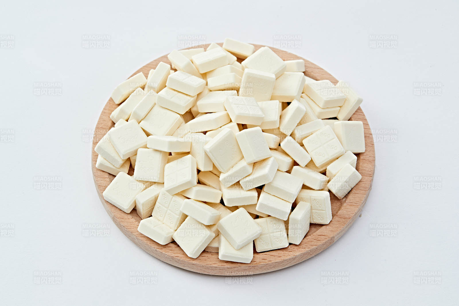 浓香甜美滋味浓郁的蒙族牛奶制品特写