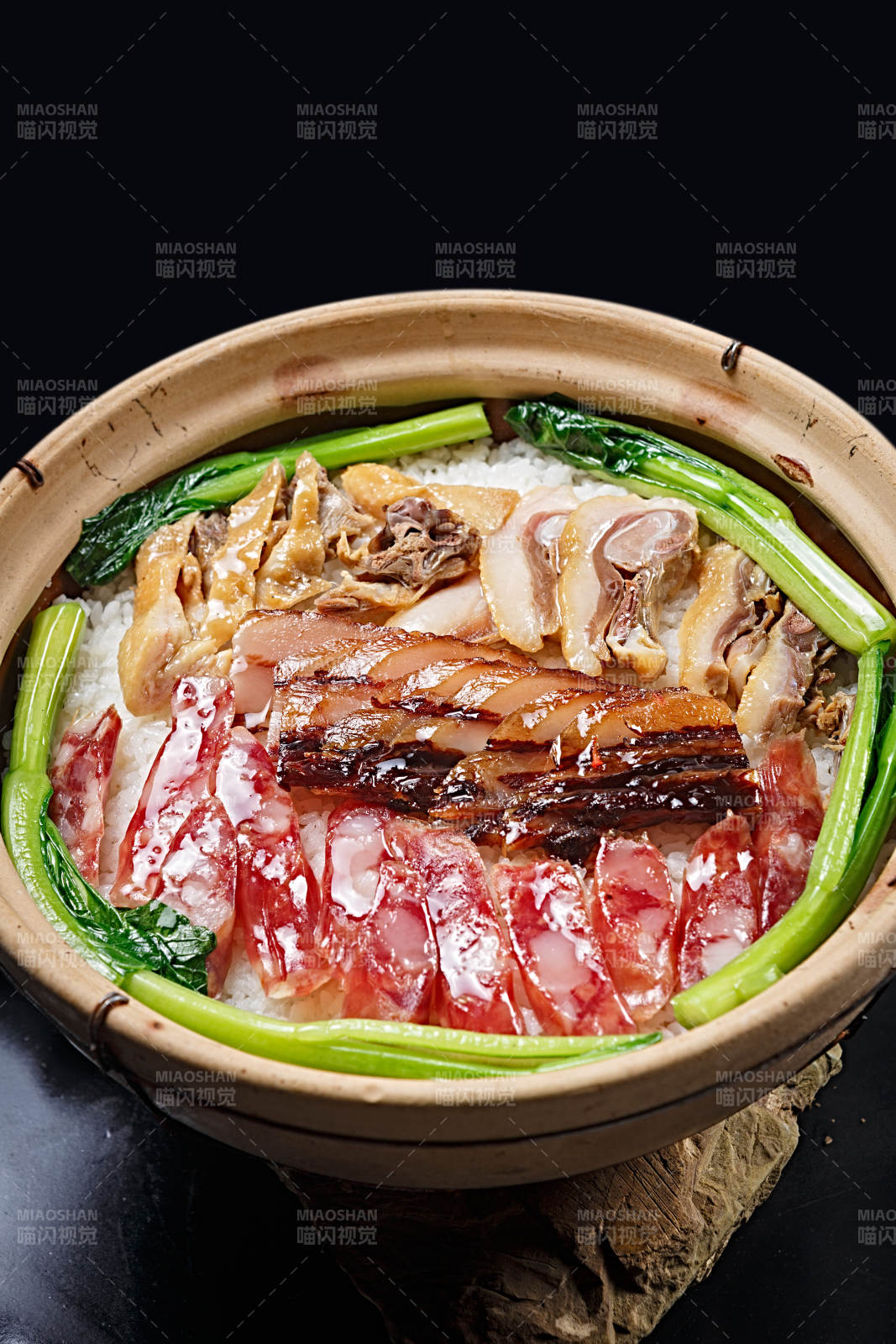 廣式美味辣味煲仔飯