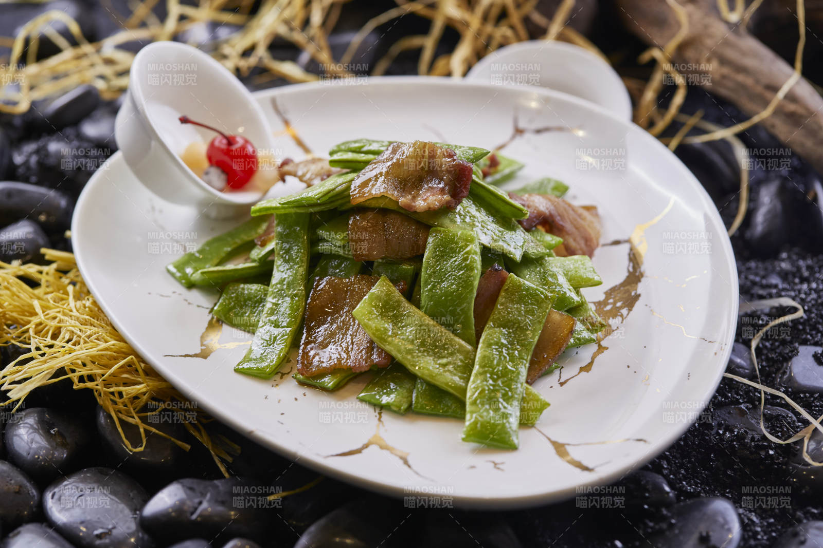 蜜豆小炒五花肉豆角五花肉