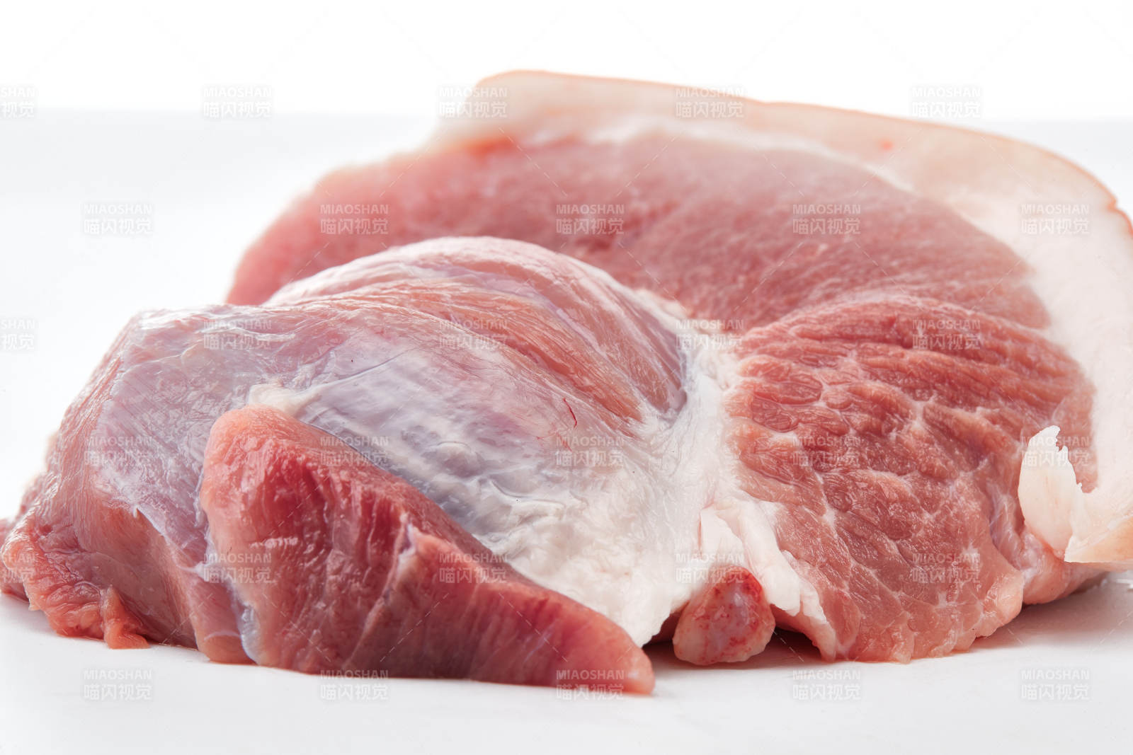 检疫合格的屠宰生鲜猪肉