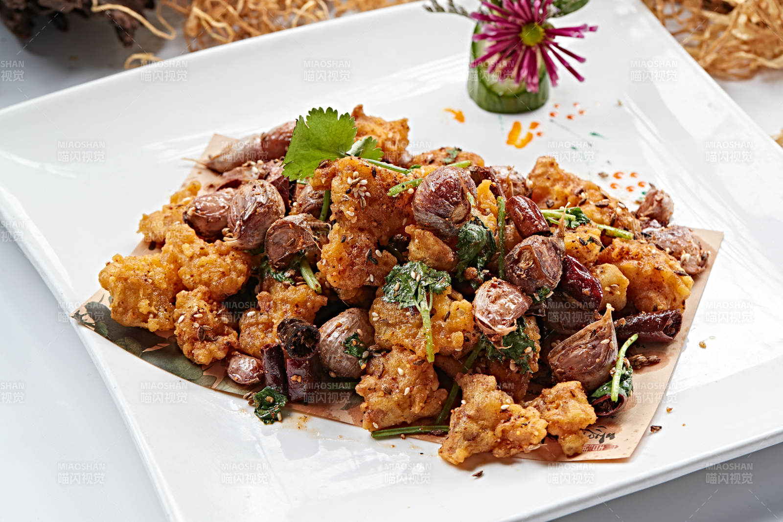 孜然毛蒜烧掌中宝鸡脆骨