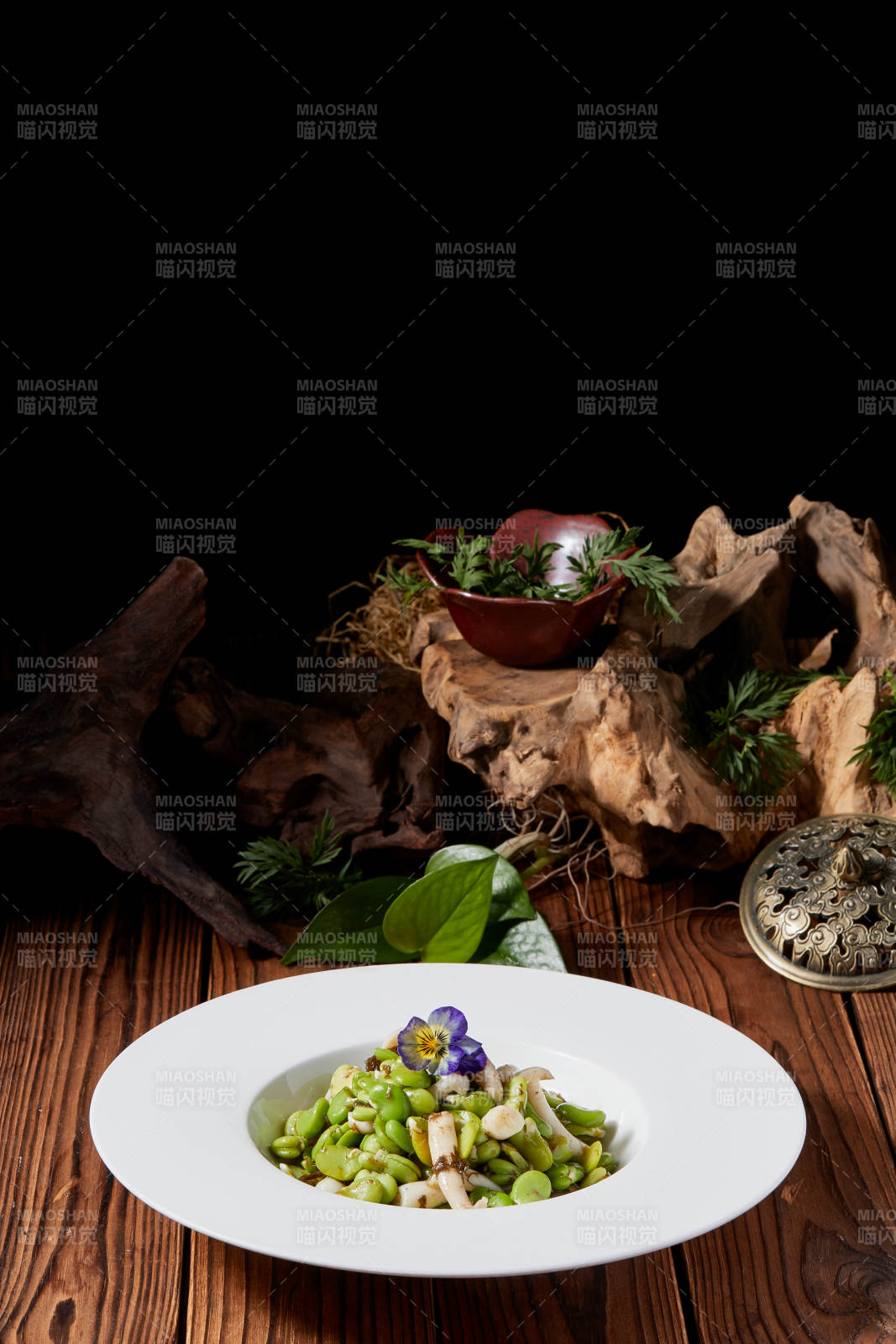 白玉菇小炒青蠶豆