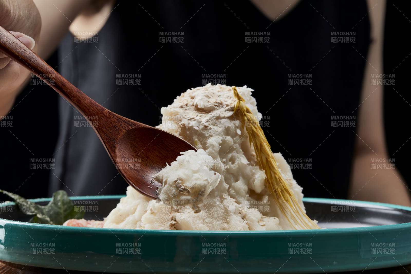 傳統(tǒng)健康美食營養(yǎng)土豆泥配薯片