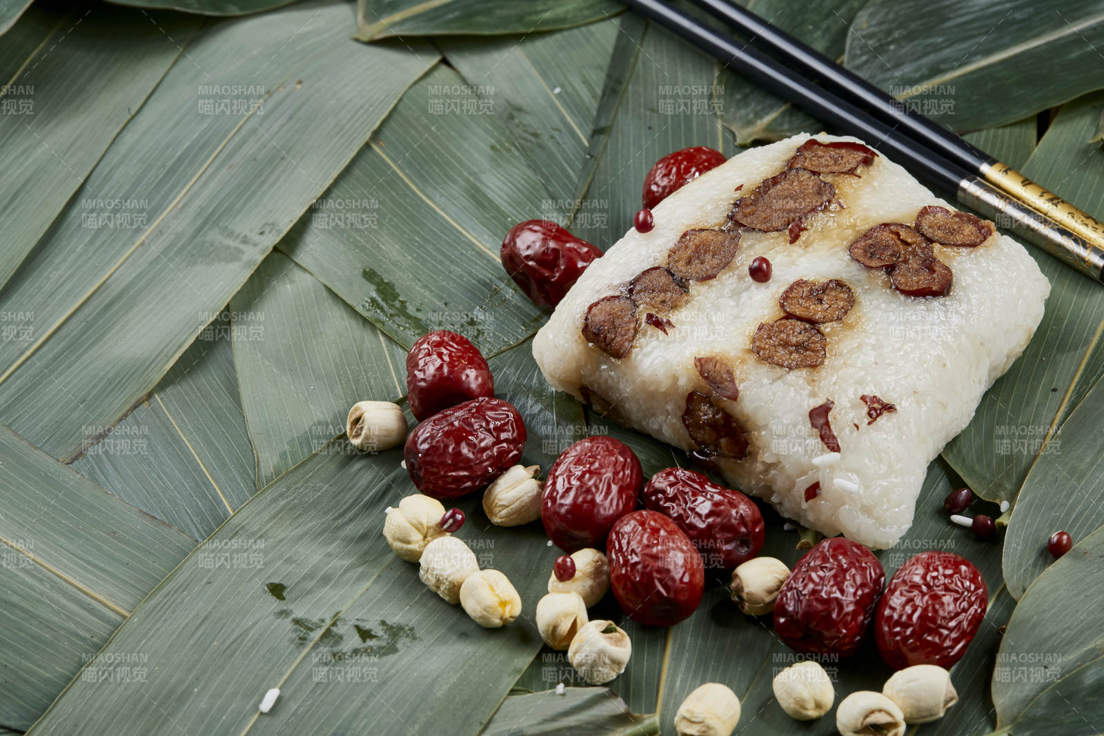 端午節的粽子和原材料