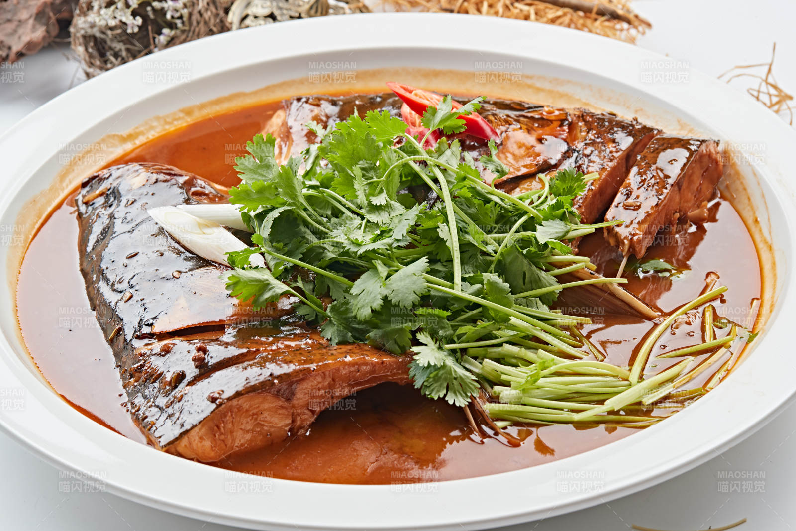 醬香千島湖野生大鰱魚(yú)頭