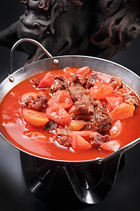 锅仔西红柿炖牛腩