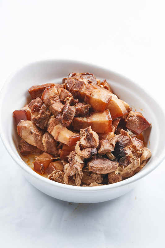 松蘑紅燒肉