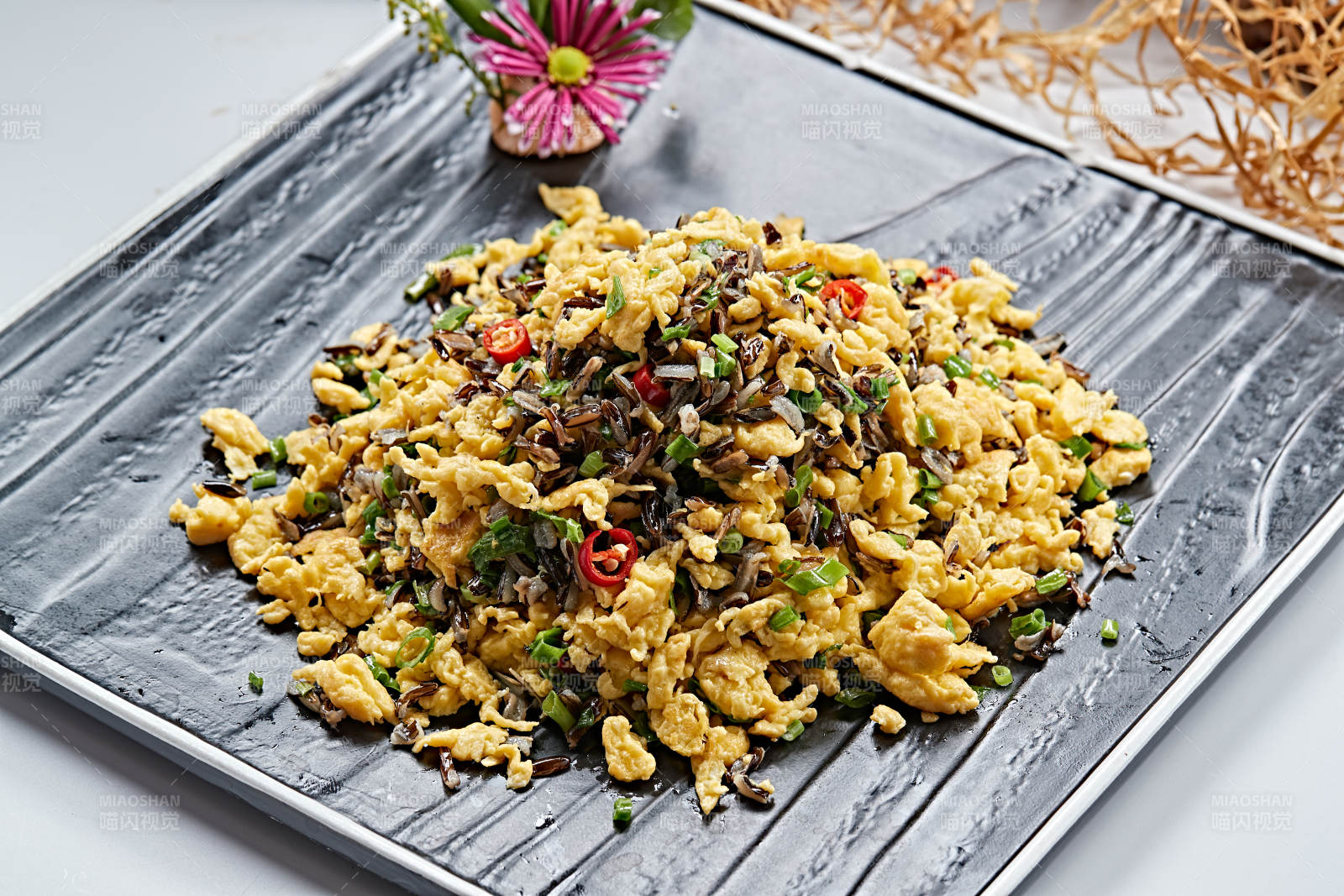 紫米米椒炒雞蛋