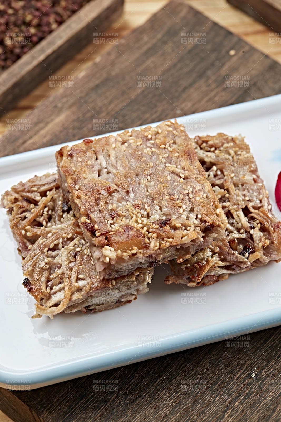 港式茶餐油煎芋丝糕