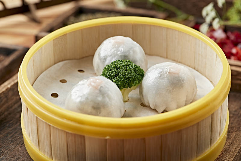 港式茶餐冰皮水晶雪菜猪肉包