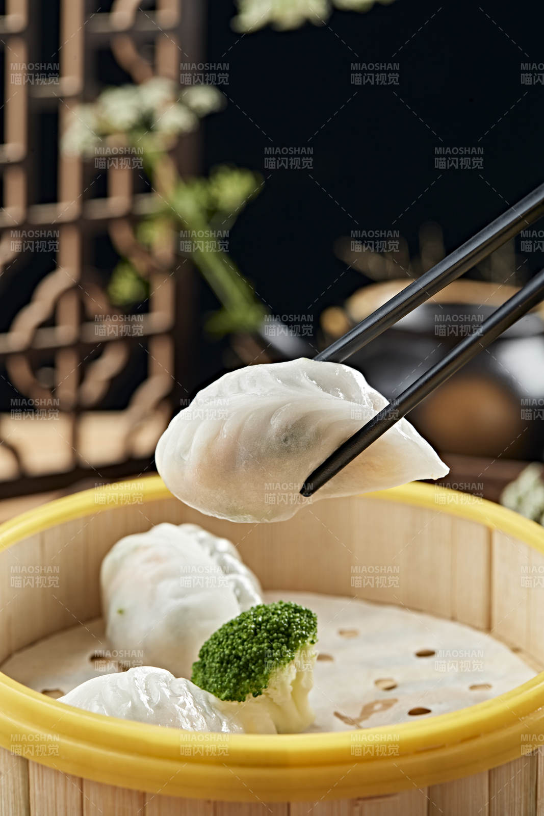 港式茶餐冰皮水晶什錦蒸餃