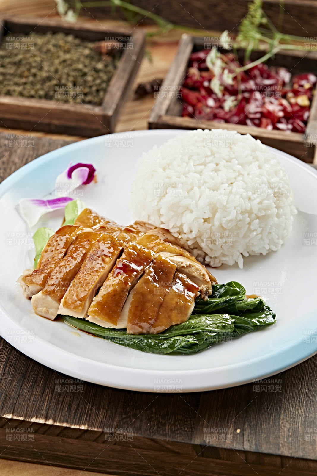 港式茶餐玫瑰豉油雞飯