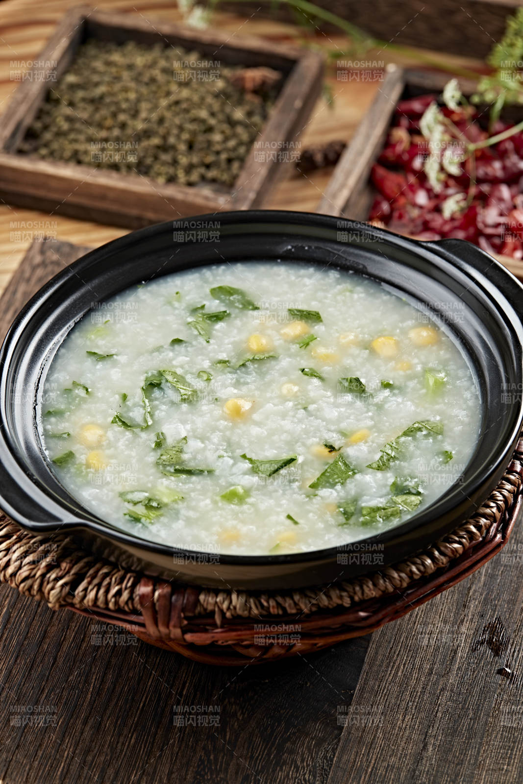 港式茶餐砂鍋玉米小白菜粥