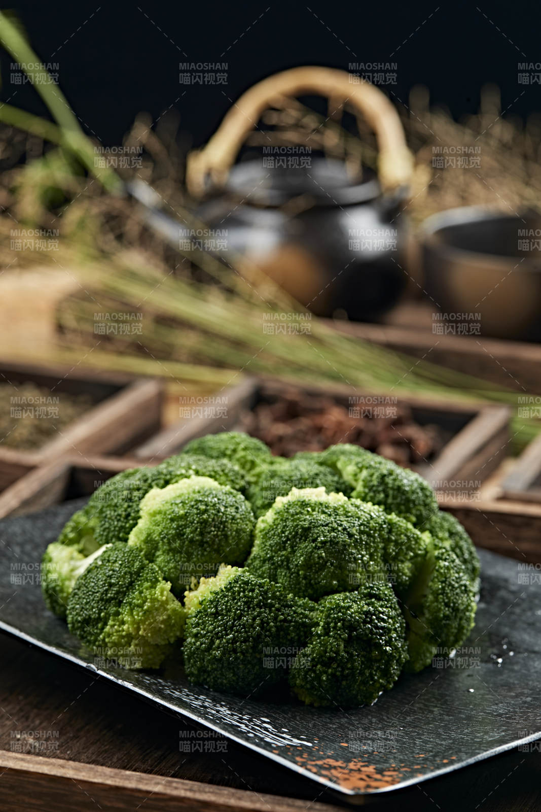 港式茶餐白灼西藍花