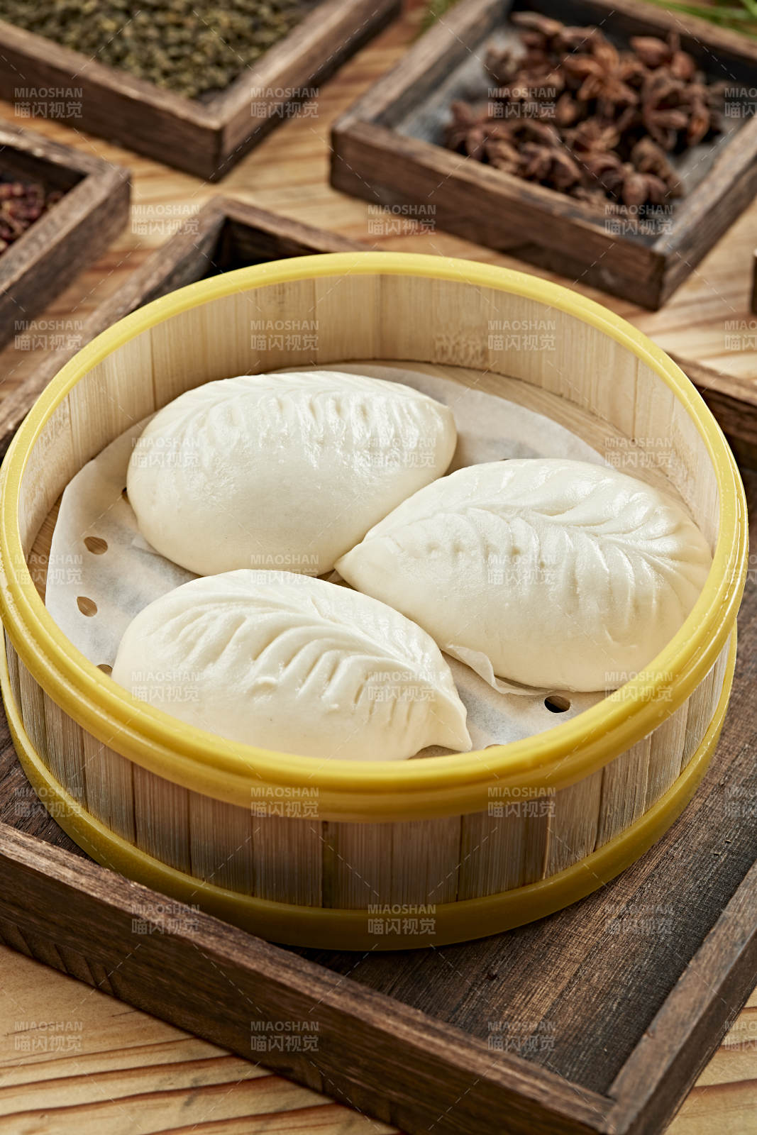 港式茶餐蜂蜜椰蓉包