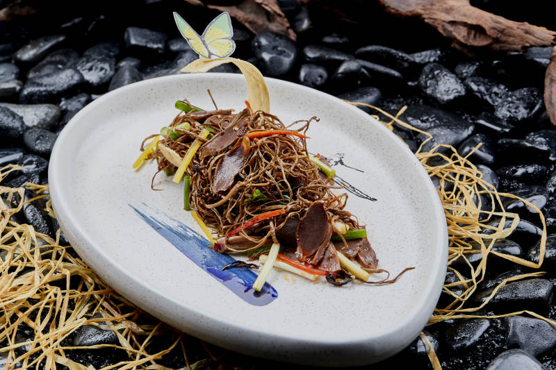 茶树菇小炒鸡胗片